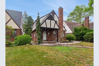 167 Lakeview Avenue, Lynbrook, NY 11563 - Photo 22