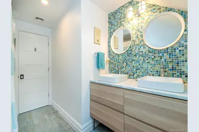 73 Lafayette Avenue, Sea Cliff, NY 11579 - Photo 24