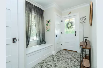 73 Lafayette Avenue, Sea Cliff, NY 11579 - Photo 16