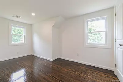 54 N Ocean Avenue, Center Moriches, NY 11934 - Photo 24