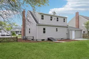54 N Ocean Ave, Center Moriches, NY 11934 - Photo 38