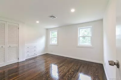 54 N Ocean Avenue, Center Moriches, NY 11934 - Photo 28