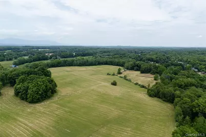 7115 Albany Post Road, Rhinebeck, NY 12572 - Photo 28