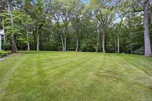 92 Brook Hollow Dr, New Windsor, NY 12553 - Photo 46