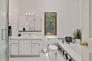 1 Lime Kiln Ct, Monsey, NY 10952 - Photo 26