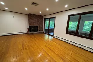 49 Chestnut Ln, Newburgh, NY 12550 - Photo 6
