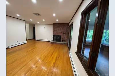 49 Chestnut Lane, Newburgh, NY 12550 - Photo 8