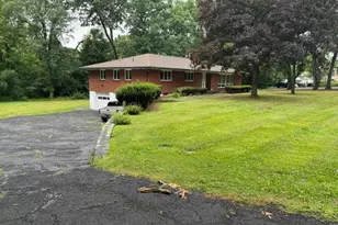 49 Chestnut Ln, Newburgh, NY 12550 - Photo 40