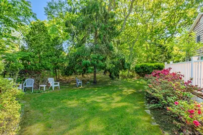 7 Cedarwood Court, Setauket, NY 11733 - Photo 32