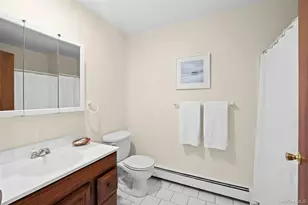 7 Cedarwood Ct, Setauket, NY 11733 - Photo 16