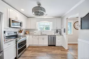 118 E Midland Pond Ct, Moriches, NY 11955 - Photo 14
