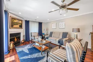 118 E Midland Pond Ct, Moriches, NY 11955 - Photo 4