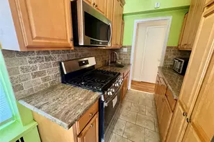 113-14 72nd Rd, Forest Hills, NY 11375 - Photo 10