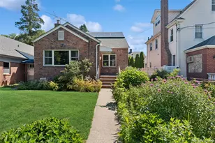 38-17 208th St, Bayside, NY 11361 - Photo 34