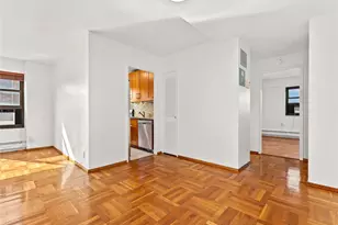 21-66 33rd Rd, Astoria, NY 11106 - Photo 6