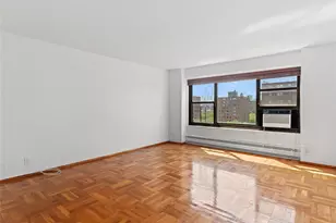 21-66 33rd Rd, Astoria, NY 11106 - Photo 4