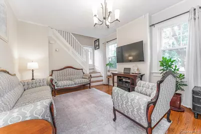 77 Hiawatha Drive, Brightwaters, NY 11718 - Photo 4