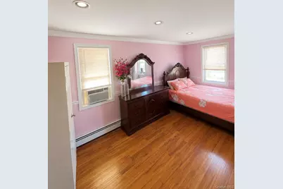 11437 157th Street, Jamaica, NY 11434 - Photo 2