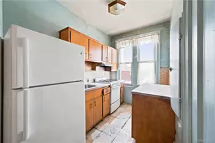 31-10 81st St, East Elmhurst, NY 11370 - Photo 18