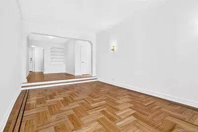 601 Pelham Parkway N #618, Bronx, NY 10467 - Photo 30