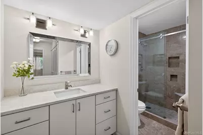 20 Bronxville Glen Drive #6, Bronxville, NY 10708 - Photo 12