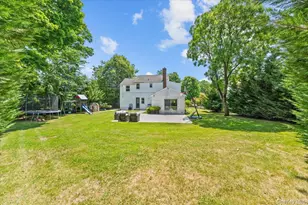 8 Park Cir, Great Neck, NY 11024 - Photo 30