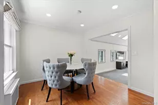8 Park Cir, Great Neck, NY 11024 - Photo 8