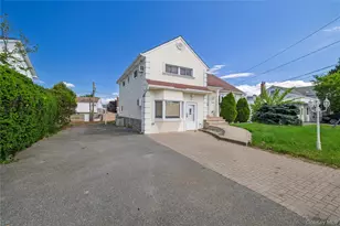 561 Woodbury Rd, Plainview, NY 11803 - Photo 2