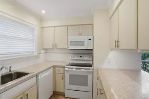 11 Pond Dr W, Rhinebeck, NY 12572 - Photo 6
