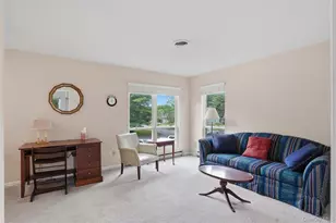 11 Pond Dr W, Rhinebeck, NY 12572 - Photo 12
