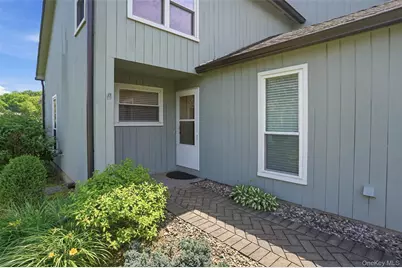 11 Pond Drive W, Rhinebeck, NY 12572 - Photo 2