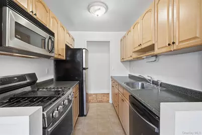 505 Central Avenue #618, White Plains, NY 10606 - Photo 14
