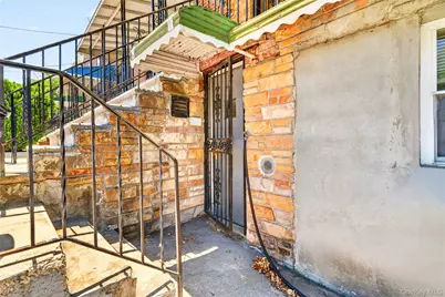 3885 Paulding Avenue, Bronx, NY 10469 - Photo 8