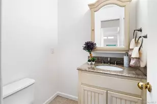 110 Woods End Rd, Chappaqua, NY 10514 - Photo 16