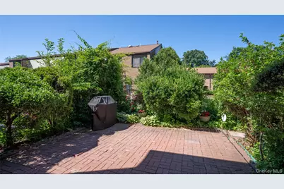 11 Jackson #74, Scarsdale, NY 10583 - Photo 4