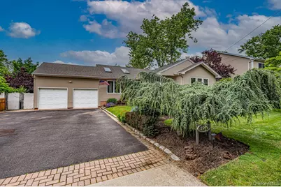 2349 Lincoln Street, North Bellmore, NY 11710 - Photo 4