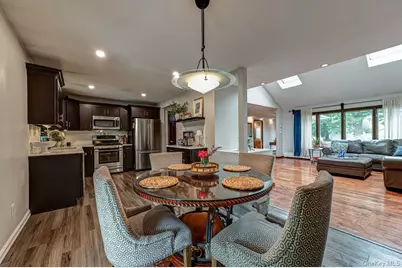 2349 Lincoln Street, North Bellmore, NY 11710 - Photo 14
