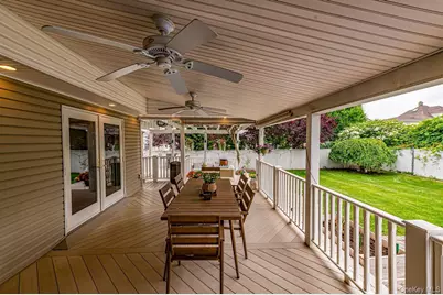 2349 Lincoln Street, North Bellmore, NY 11710 - Photo 32