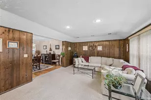 952 Roxbury Dr, Westbury, NY 11590 - Photo 20