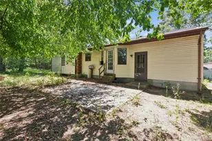 111 S Coleman Rd, Centereach, NY 11720 - Photo 18