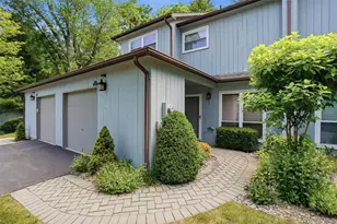28 E Knoll, Rhinebeck, NY 12572 - Photo 2
