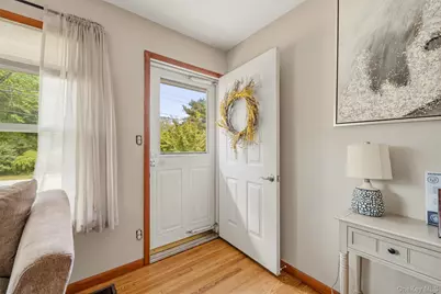 31 Wickham Drive, Warwick, NY 10990 - Photo 6