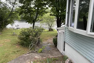 50 Pine St, Patchogue, NY 11772 - Photo 16