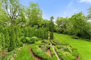 21 Dolma Rd, Scarsdale, NY 10583 - Photo 38