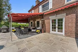 21 Dolma Rd, Scarsdale, NY 10583 - Photo 16