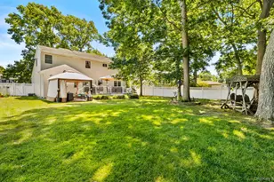 1288 Boston Ave, Bay Shore, NY 11706 - Photo 32