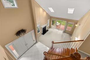 34 Cedar Rdg Ln, Bay Shore, NY 11706 - Photo 14
