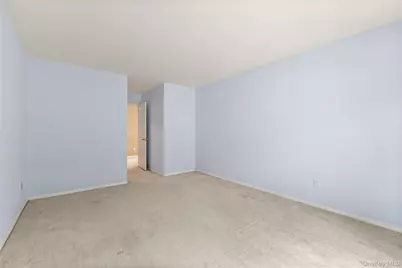 34 Cedar Ridge Lane, Bay Shore, NY 11706 - Photo 18