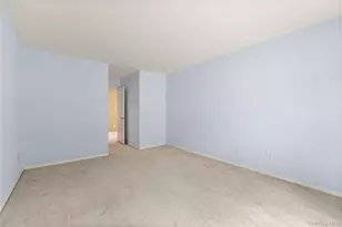 34 Cedar Rdg Ln, Bay Shore, NY 11706 - Photo 18