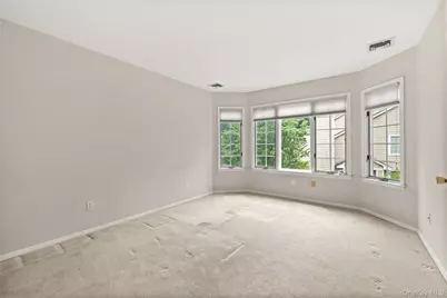 34 Cedar Ridge Lane, Bay Shore, NY 11706 - Photo 16
